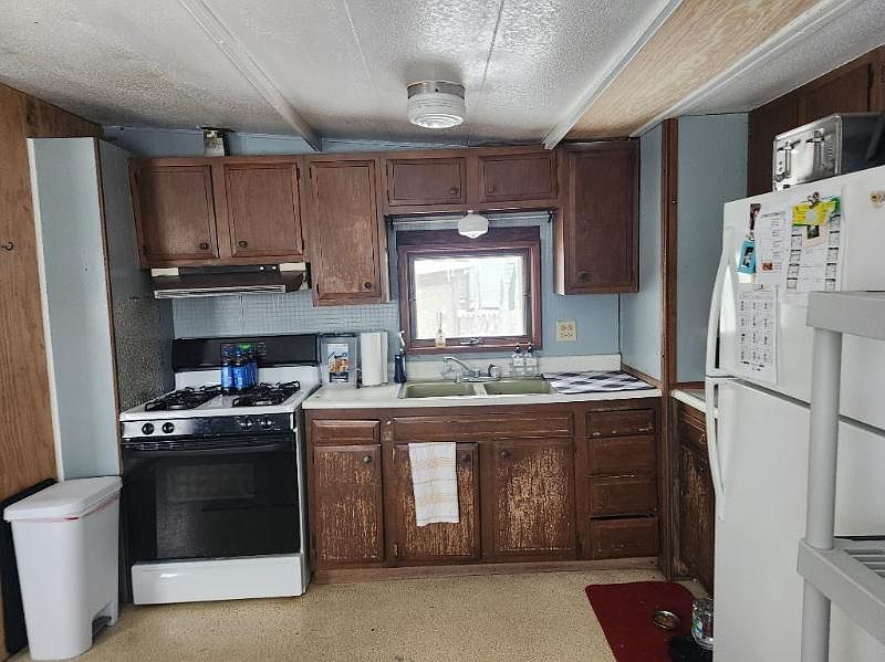 1st image of 6089 Kennedy St Lot 12