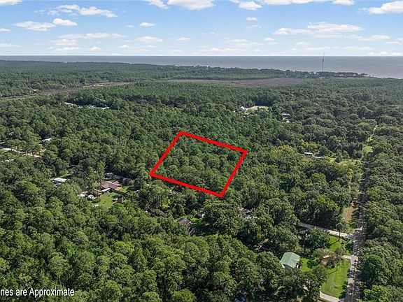 3rd image of 16045 Williams Rd