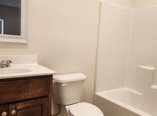 726 N 4th St #1, Paragould, AR 72450