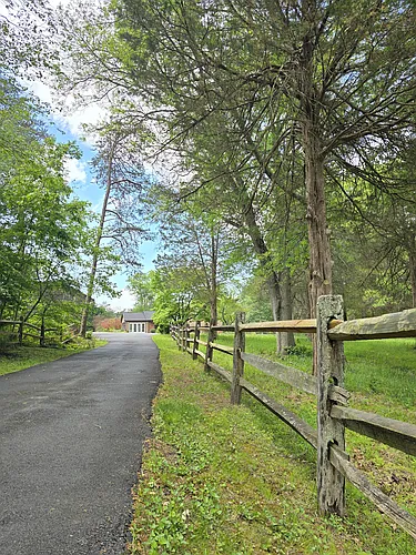 15125 Braddock Rd Photo 1
