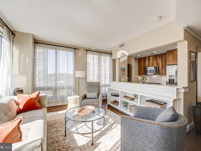 2050 Jamieson Ave APT 1008, Alexandria, VA, 22314