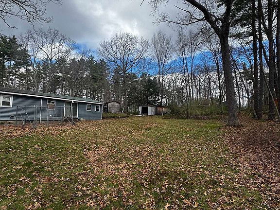 3rd image of 117 Hunting Road