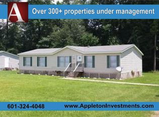 1031 Honeysuckle Trl, Summit, MS 39666