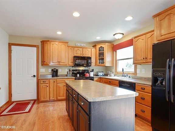 2nd image of 179 Heron Dr