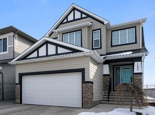 160 W Reunion Grv NW, Airdrie, AB T4B0Z3