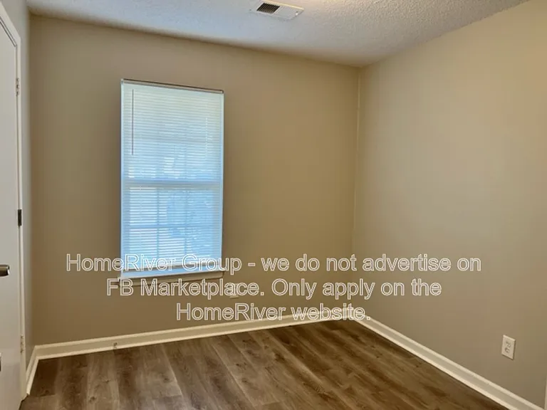 7052 Foxhall Dr — Photo 7