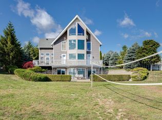 4450 Lakeshore Rd, Deckerville, MI 48427