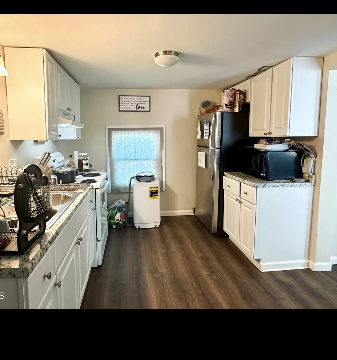 2 bed, 950 sqft, $1,700 — Photo 4
