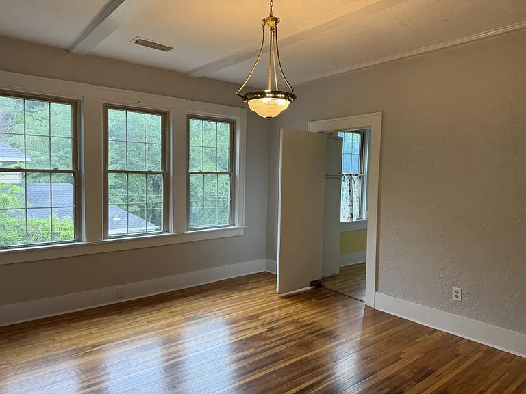 621 Prospect Ave — Photo 12