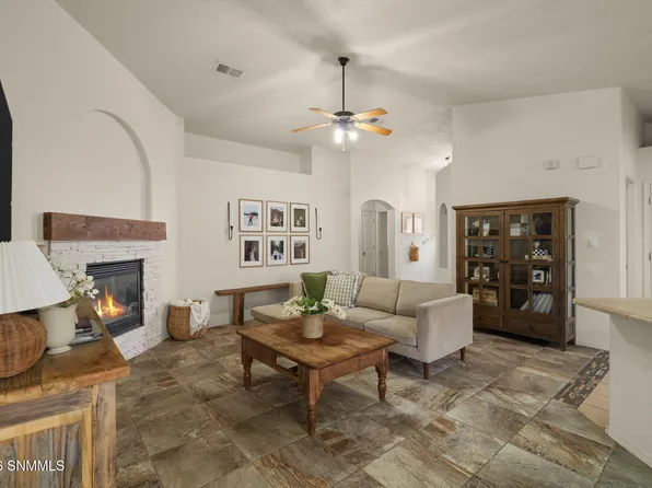 2507 Silver Hawk Ave, Las Cruces, NM 88011
