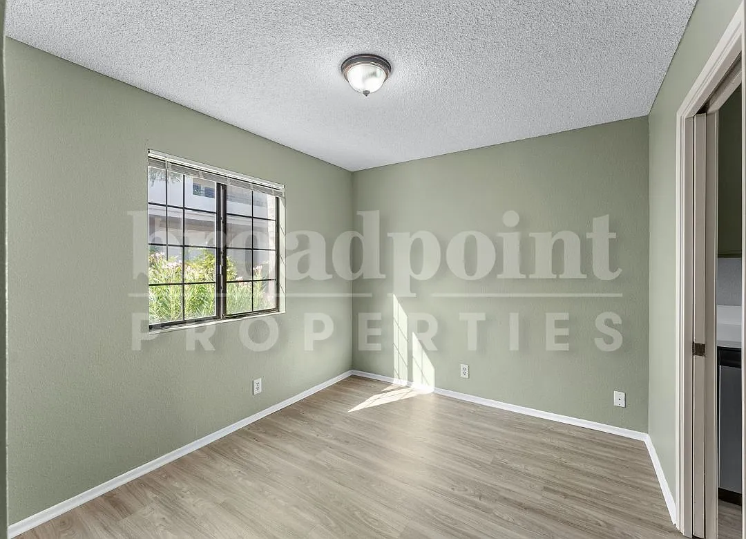 2 bed, 1344 sqft, $3,000 — Photo 4