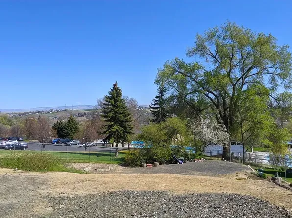 402 NW 21st St, Pendleton, OR 97801