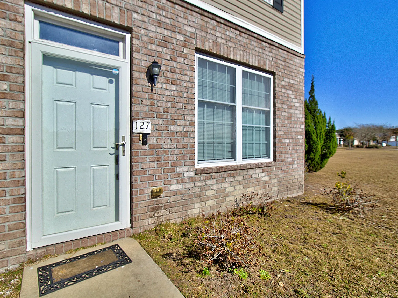 127 Davila Street - 1 — Photo 3