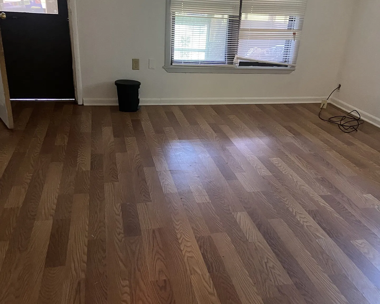 2126 Cunard Ave — Photo 3