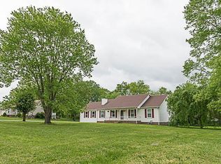 911 Rutledge Dr, Rockvale, TN 37153