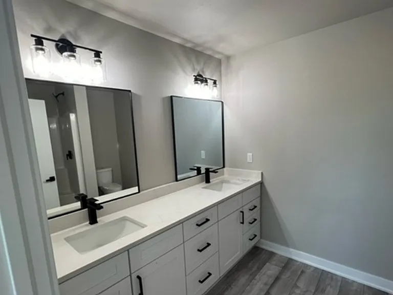 14422 Springbrook Trl — Photo 11