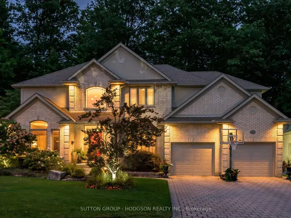 656 Robertson Pl, London, ON N6K 4X7