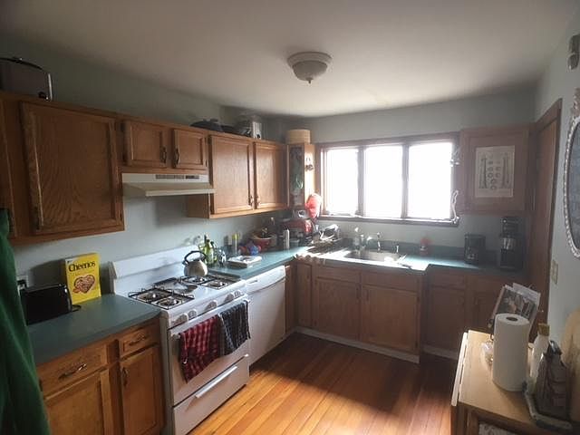 1st image of 66 Falkland Street # First Floor