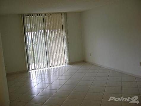 2nd image of 16950 W Dixie Hwy APT 628