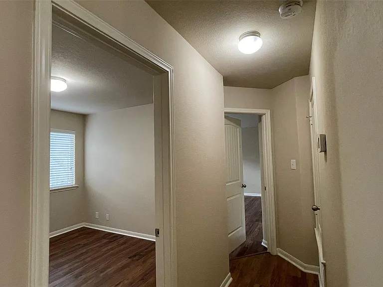 1807 Colorado Bend Dr — Photo 36