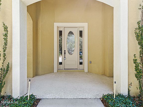 4th image of 5105 FOLIAGE Way