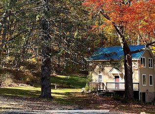 319 Teetertown Rd, Califon, NJ 07830