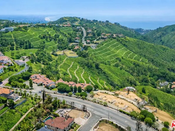 1402 El Bosque Ct, Pacific Palisades, CA 90272