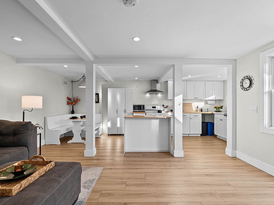 1st image of 732 Poli St #3