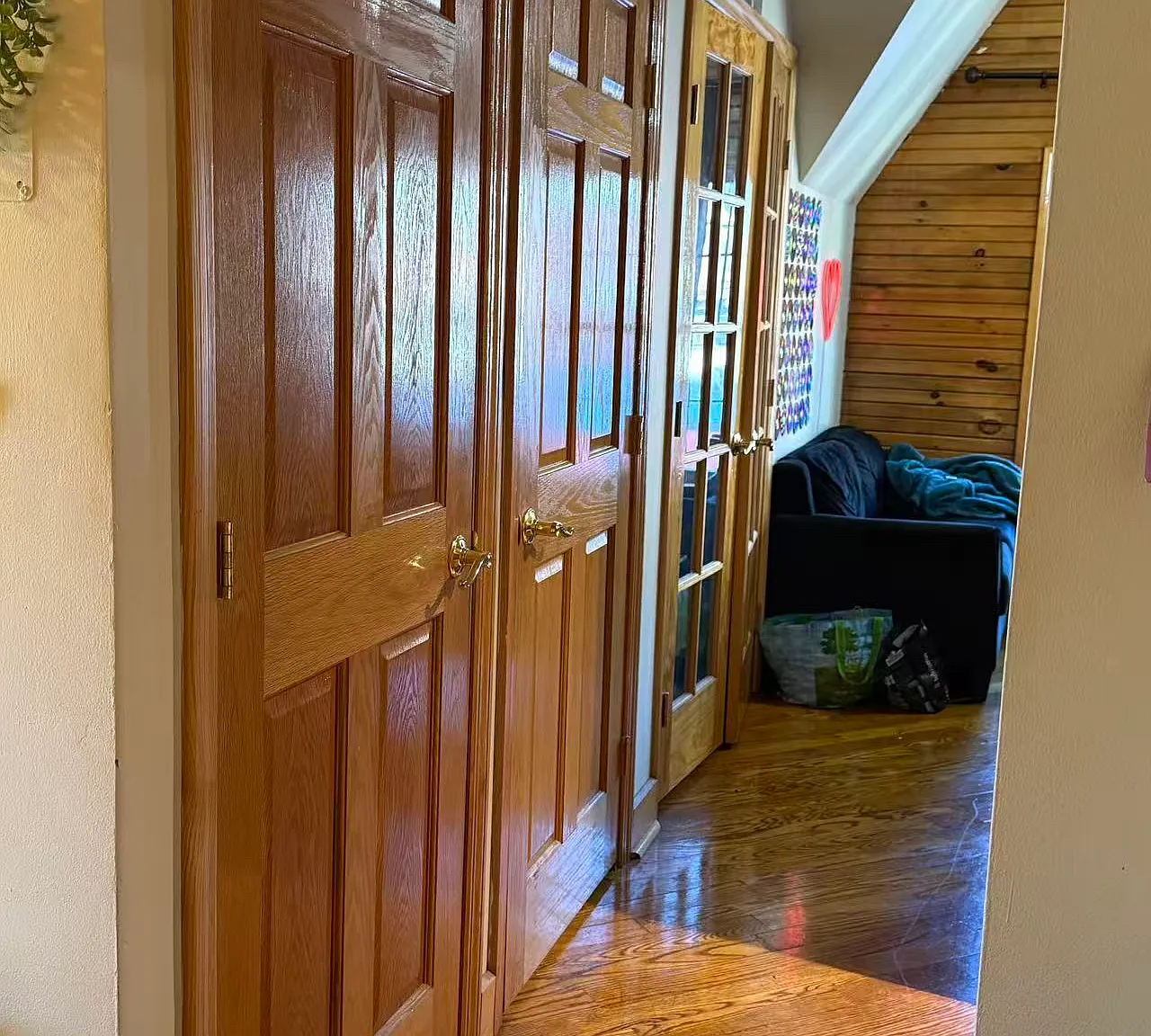 3 bed, 1200 sqft, $2,100 — Photo 3