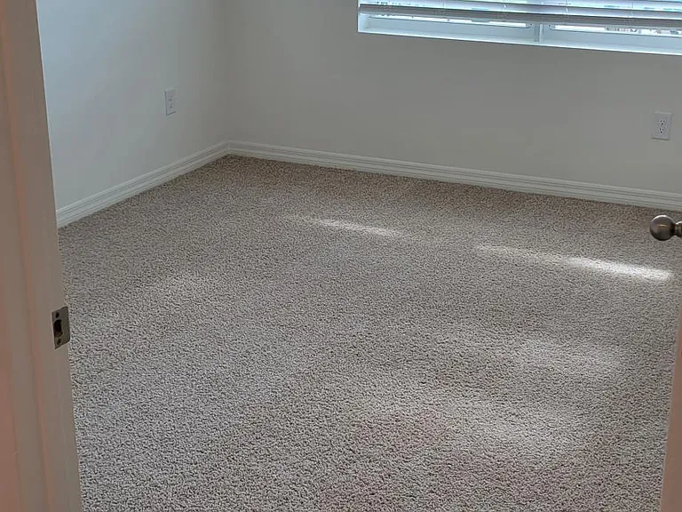 2740 Hogan Dr — Photo 13