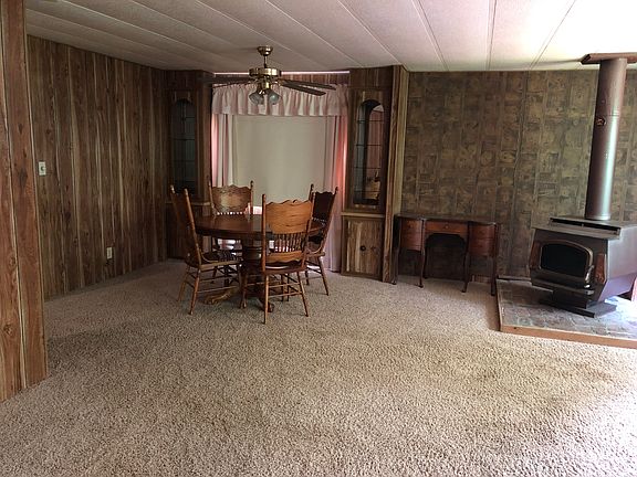 3rd image of 33900 NE Stossel Creek Way
