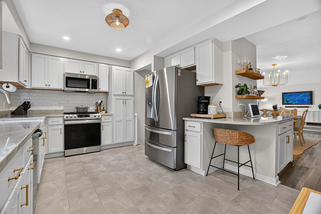5536 Sheldon Rd - Property Image