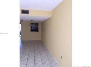 1054 W 44th Ter, Hialeah, FL 33012