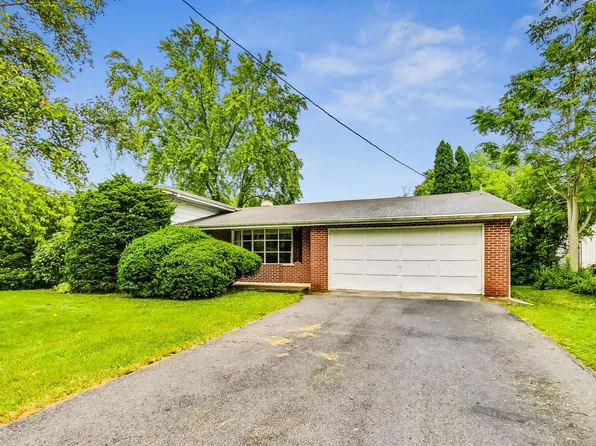 5701 Lenox Rd, Lisle, IL 60532