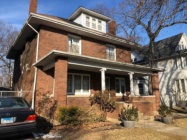 12148 S Stewart Ave photo 1
