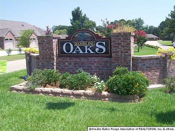 2nd image of 13926 Heritage Oak Dr