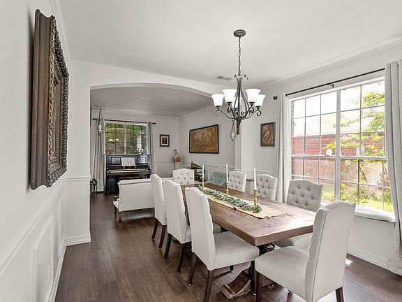 4th image of 29735 Spring Terrace Dr