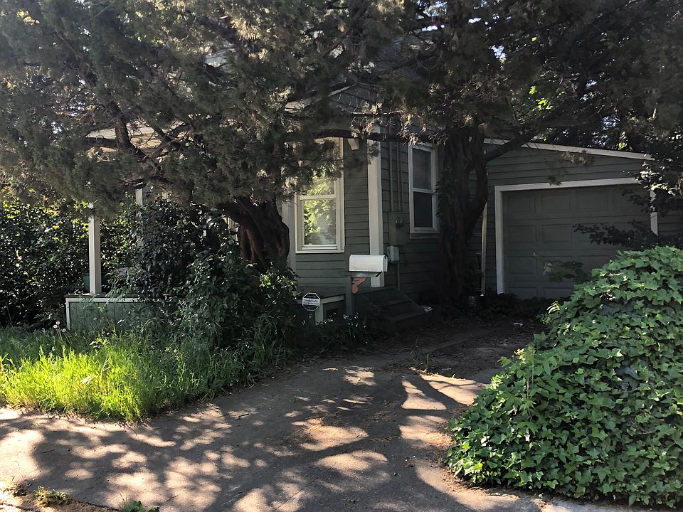 2nd image of 455 Cypress Ave