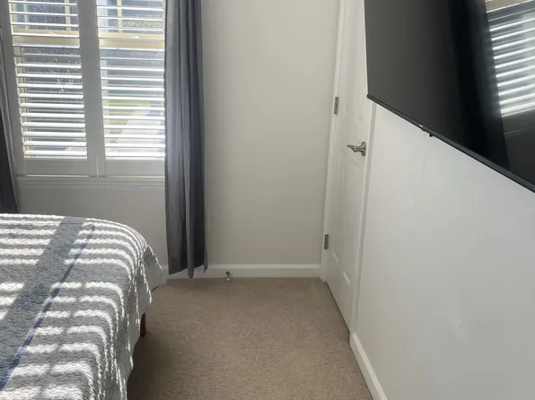 671 Suffolk Rd, Johnson City, TN 37615