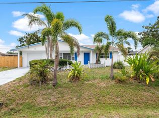 315 W Seminole Dr, Venice, FL 34293