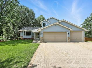 11920 Marigold St NW, Coon Rapids, MN 55433