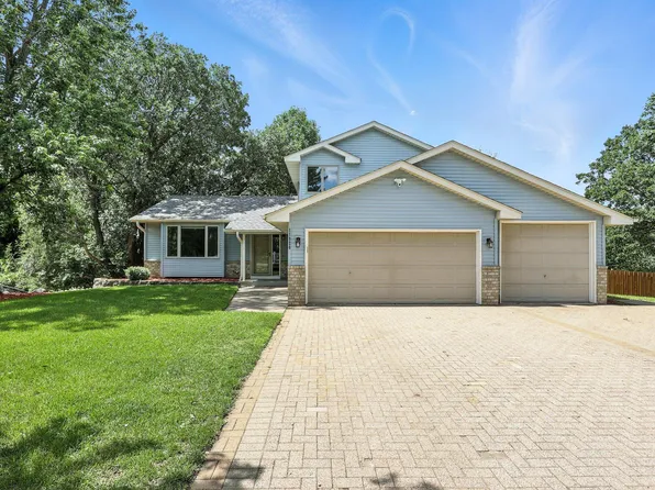 11920 Marigold St NW, Coon Rapids, MN 55433