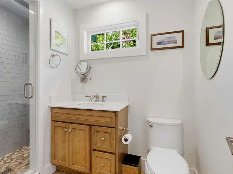 11 Friendship Ln — Photo 23