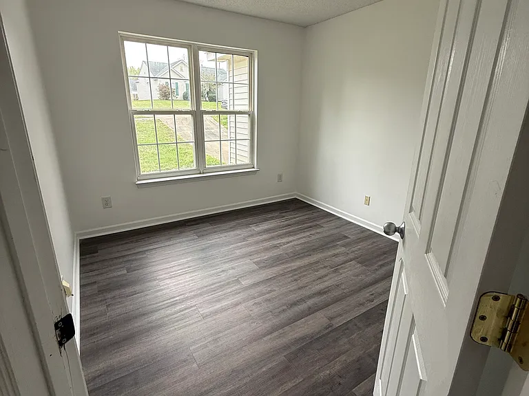 5818 Briggs Dr — Photo 21