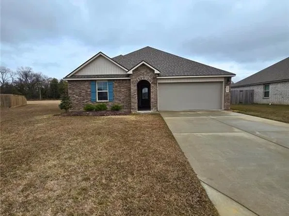 8024 Olde Town Ct, Alexandria, LA 71303