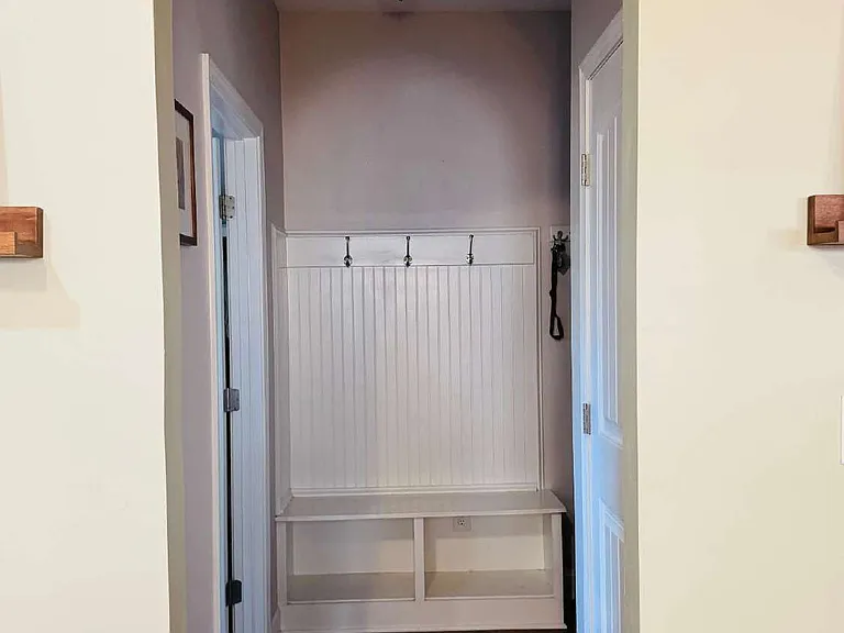 59 Cherry Hill Dr — Photo 21