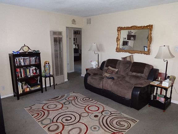 5th image of 1340 North Ave