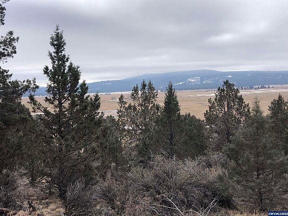 2nd image of Kootenia St Lot 6