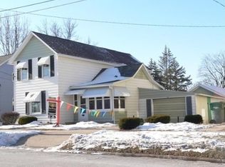 826 S Spring St, Beaver Dam, WI 53916