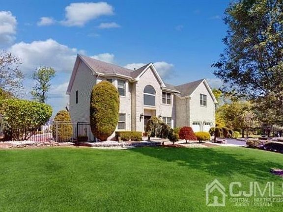 4th image of 107 Jordyn Ct